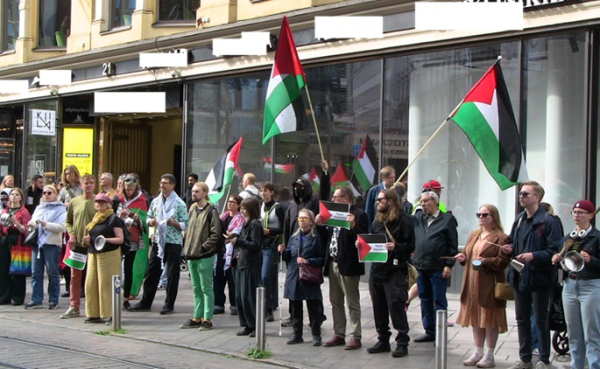 Protesters in Helsinki demand stopping Gaza genocide, famine