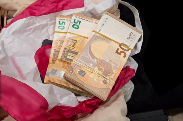 2 held at Helsinki Airport for suspected €100K money laundering 2 held at Helsinki Airport for suspected €100K money laundering