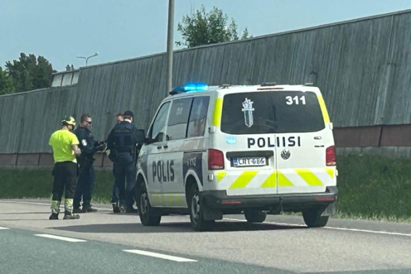 3 killed in separate road mishaps in Kokkola, Laukaa, Jyväskylä 3 killed in separate road mishaps in Kokkola, Laukaa, Jyväskylä